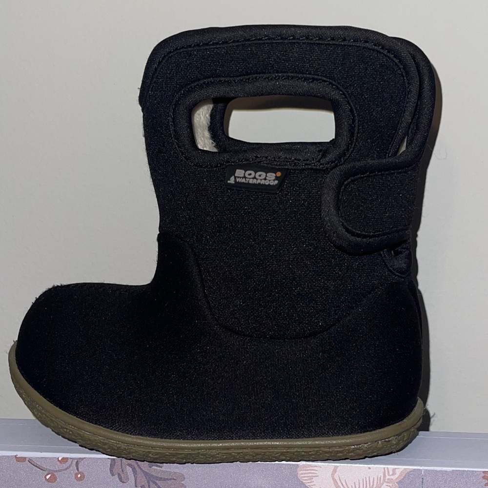 Baby Bogs Size 7 Solid Black Snow Boot Infant Youth